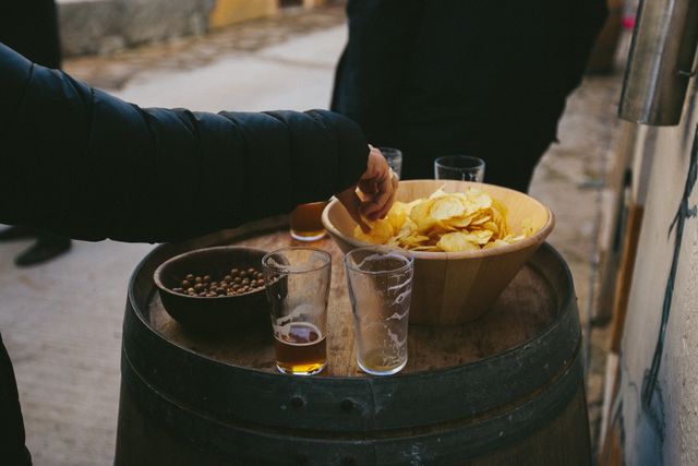 Hotel – Come nobilitare chips e arachidi?